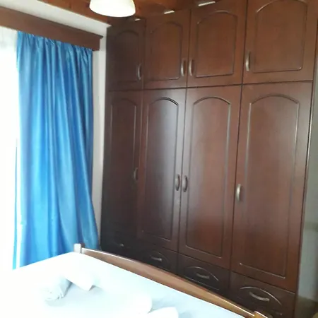 Polymnia Tatil Evi Emborios