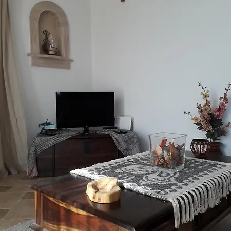 Holiday home Polymnia *