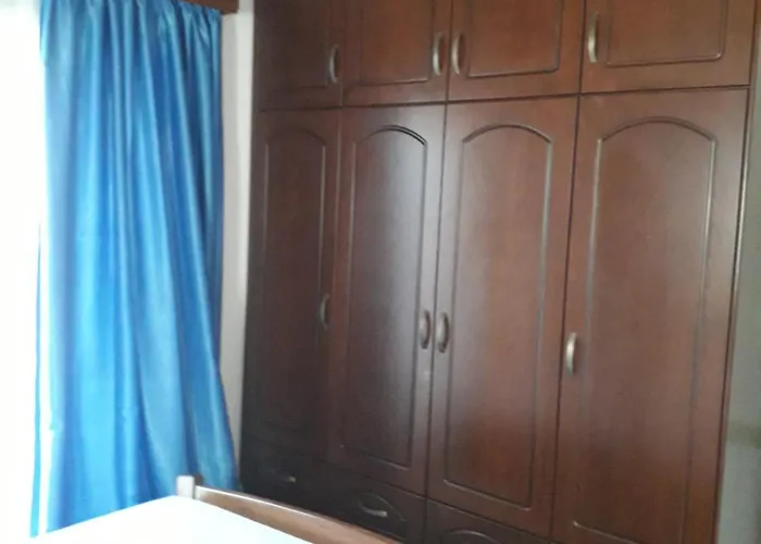 Polymnia Nyaraló Emboriósz